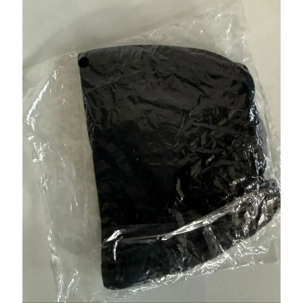 Fashion Mask Women's Dust Proof Sunscreen Reusable Thermal Face Mask Black NWT